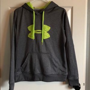 Under Armour semi fitted hoodie